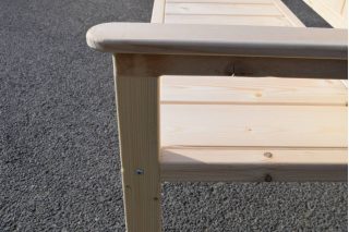 Foto 13 - Masivní dřevěná lavička s opěradlem a područkami Heavy Duty I