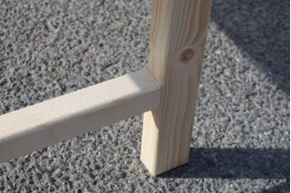 Foto 14 - Masivní dřevěná lavička s opěradlem a područkami Heavy Duty I